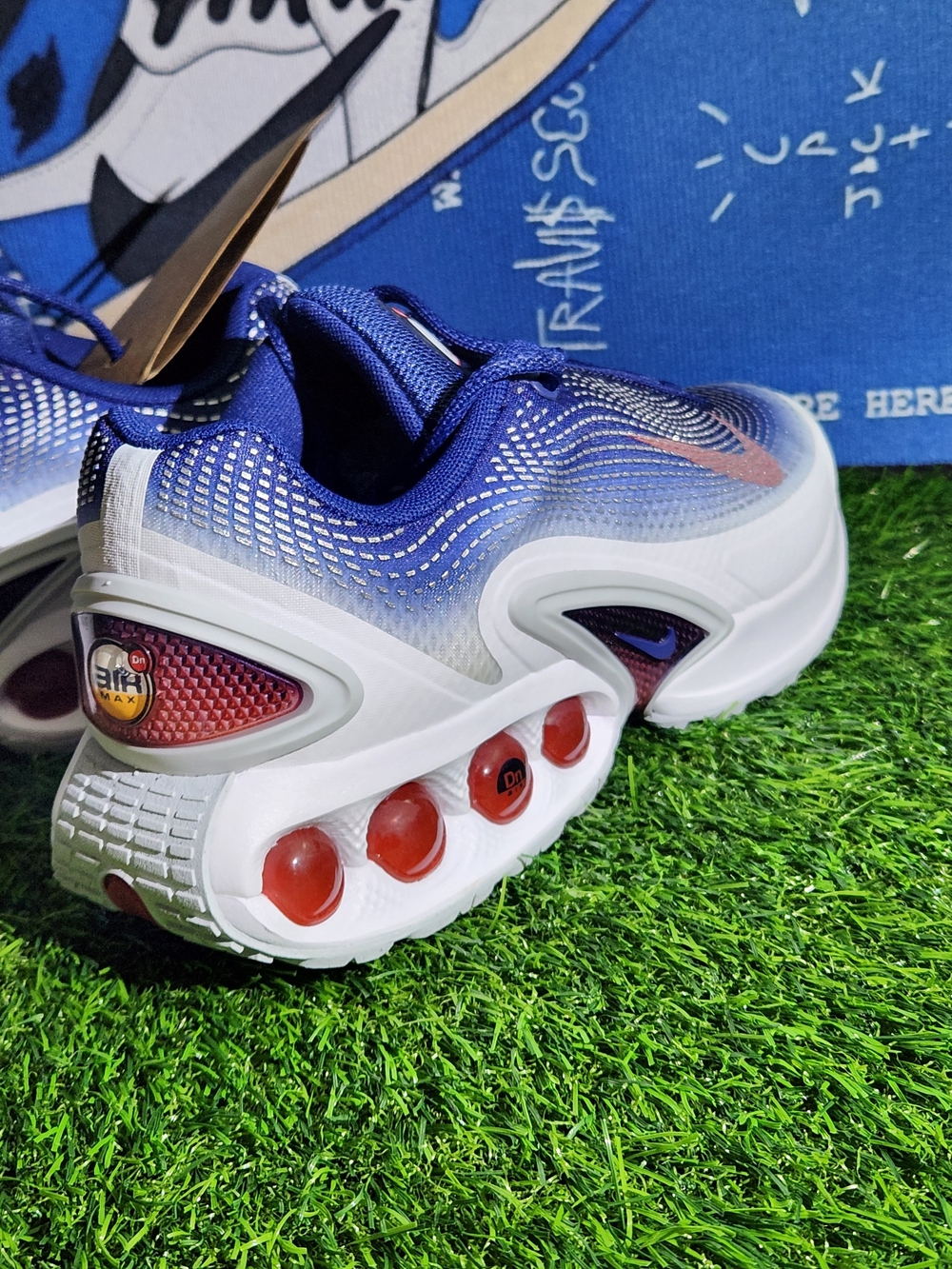 Size 8 Men 9.5 Women Nike Air Max DN USA Olympics Blue  Metallic Silver White - Picture 5 of 9